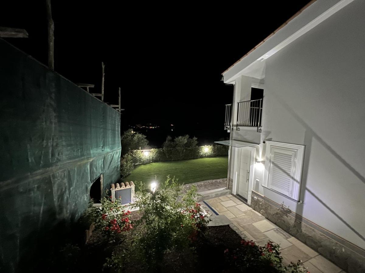 "Il Fienile Di Zia Teresa" Villa มัสซาลูเบรนเซ ภายนอก รูปภาพ